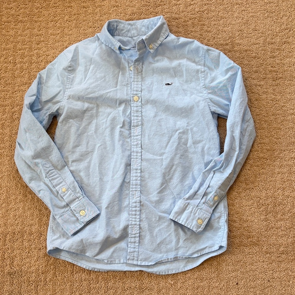 EUC vineyard vines kids Light Blue Button-Up Shirt, size M 12-14